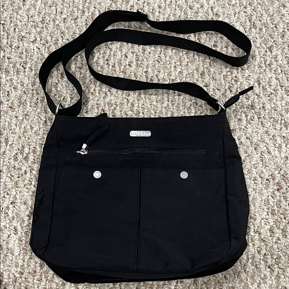 Baggallini Black Crossbody Bag